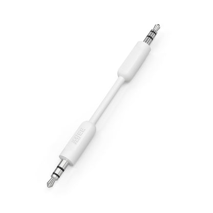 White audio cable with 3.5mm connectors on a white background